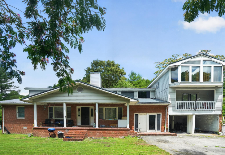 Listing Image 2