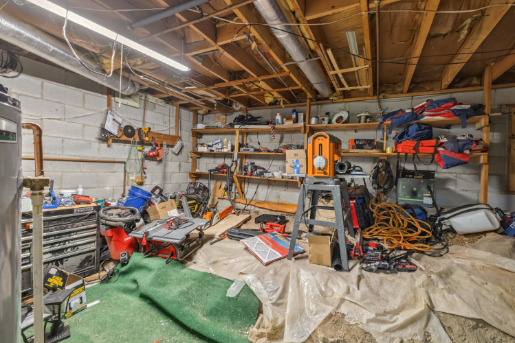 Listing Image 38