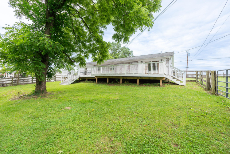 Listing Image 44