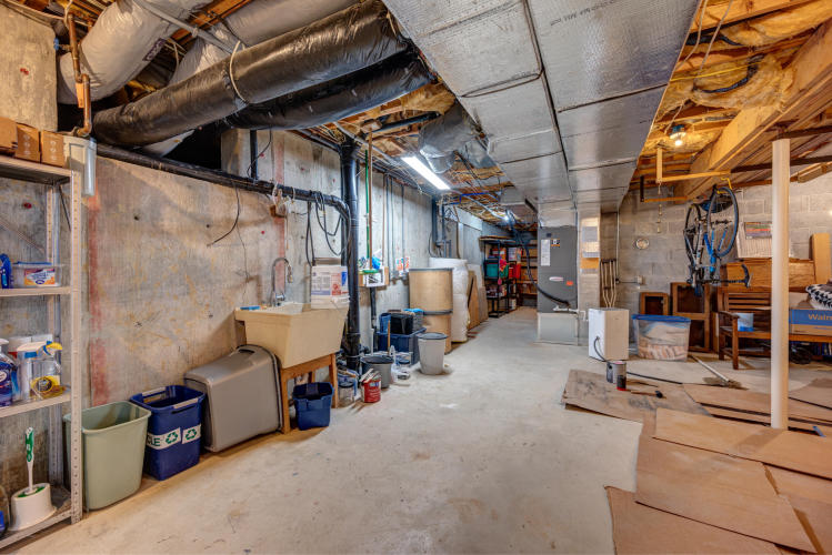 Listing Image 46