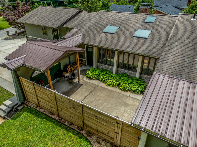 Listing Image 58