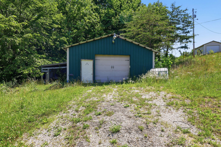 Listing Image 33
