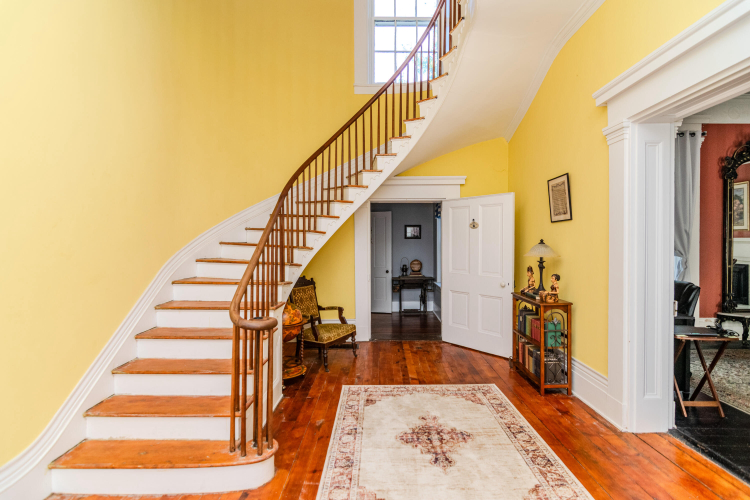 Listing Image 17