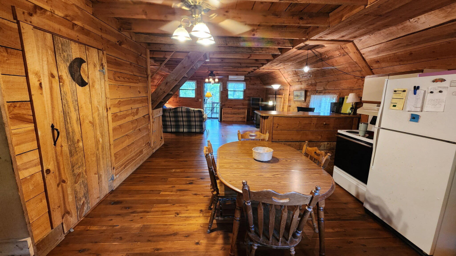 Listing Image 13