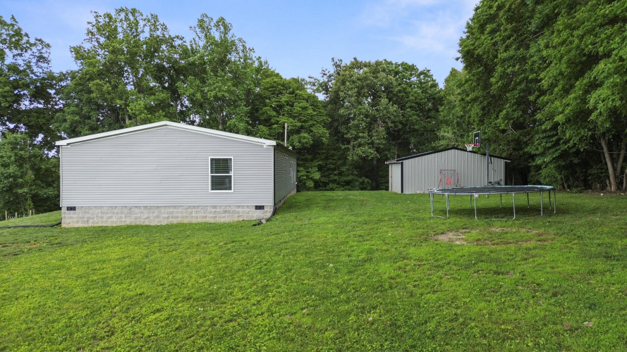 Listing Image 33