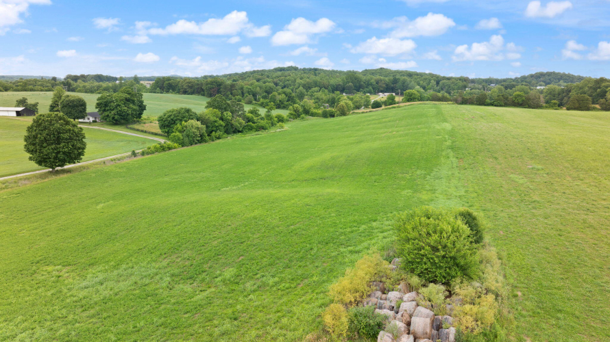 Listing Image 17