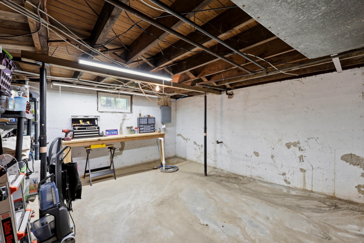 Listing Image 25