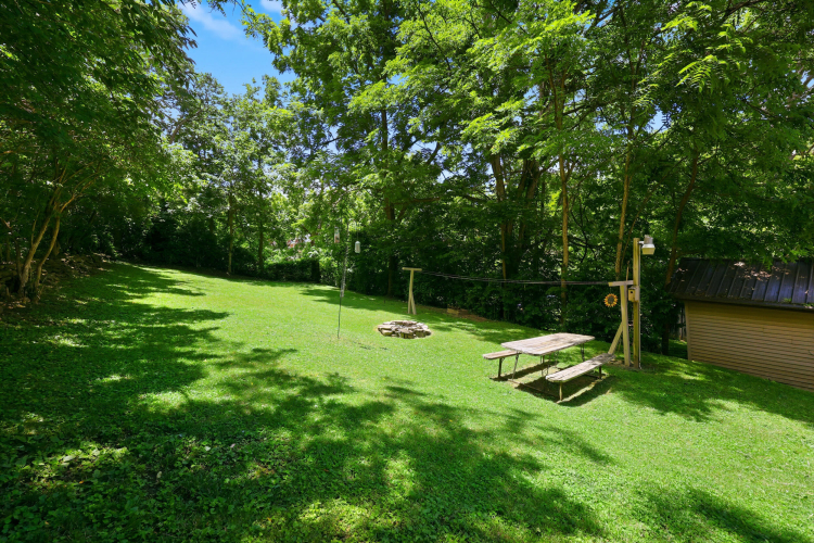 Listing Image 29