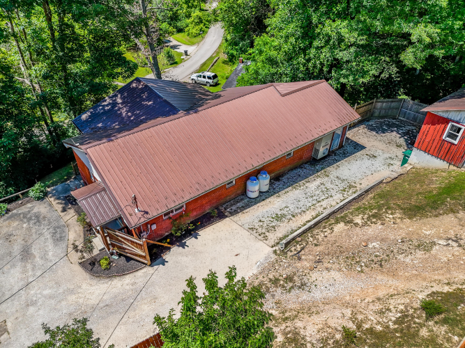 Listing Image 36
