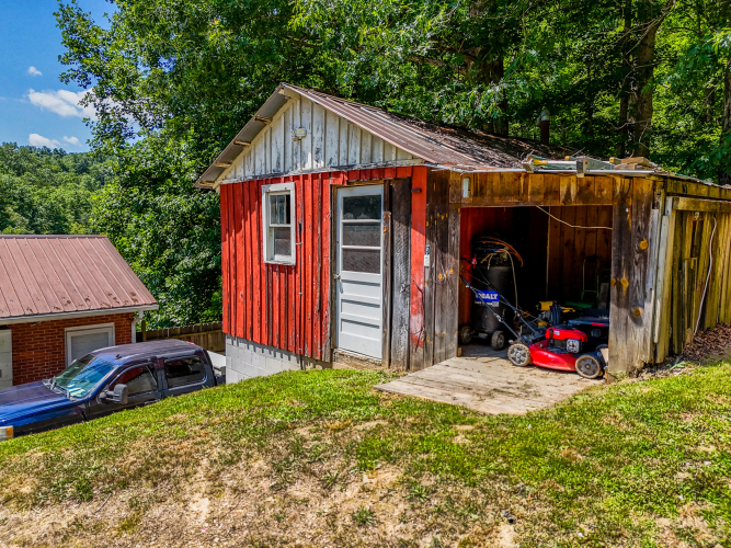 Listing Image 38