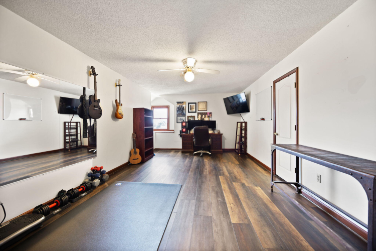 Listing Image 51