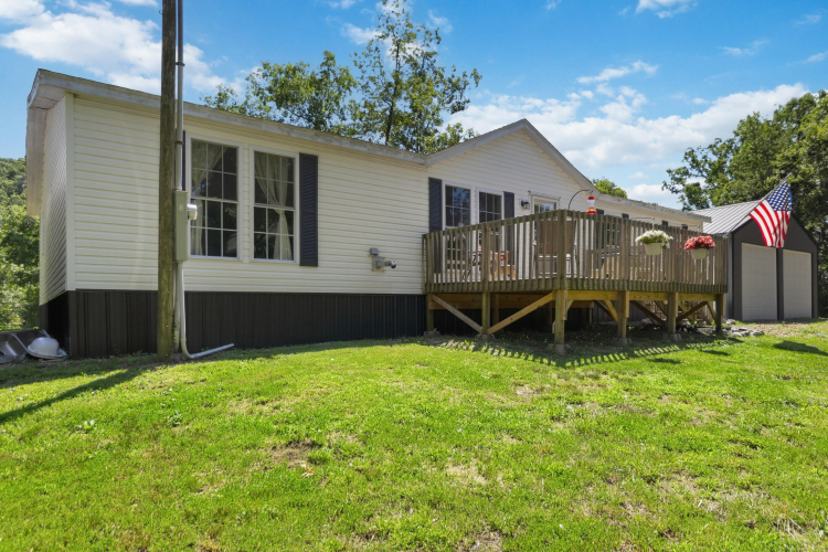 Listing Image 4