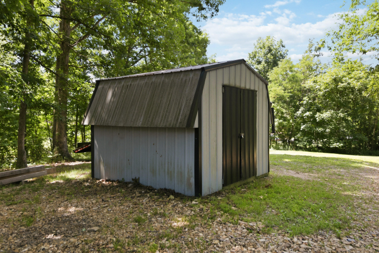 Listing Image 43