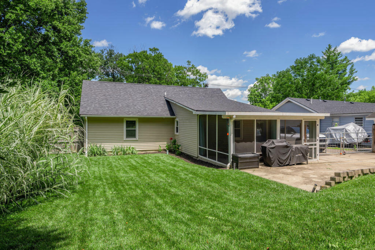 Listing Image 42