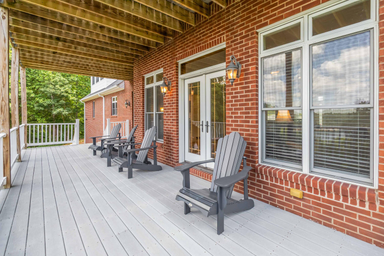 Listing Image 84