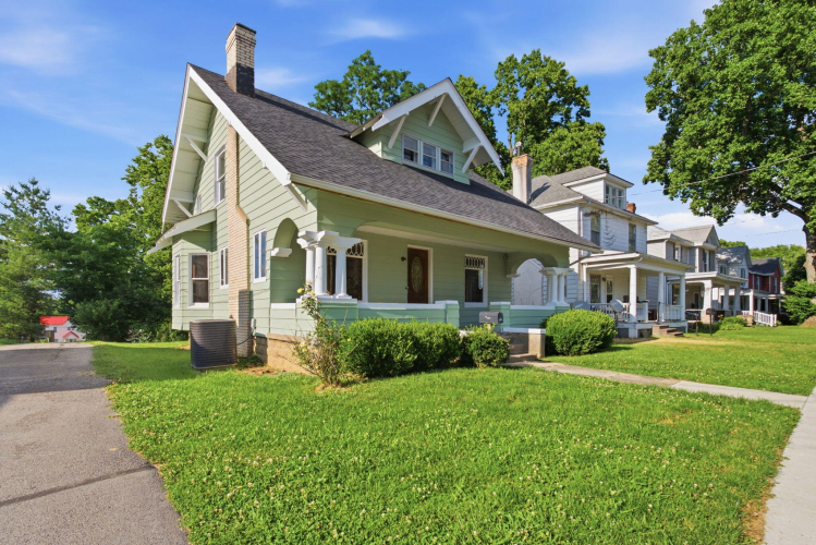 Listing Image 2
