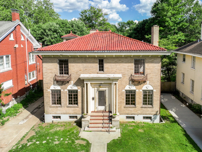 Listing Image 10