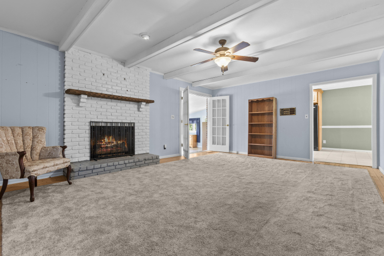 Listing Image 21
