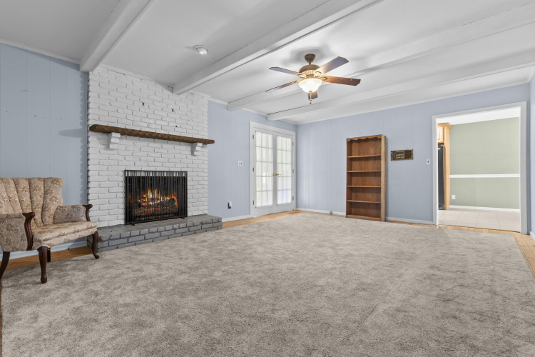 Listing Image 22