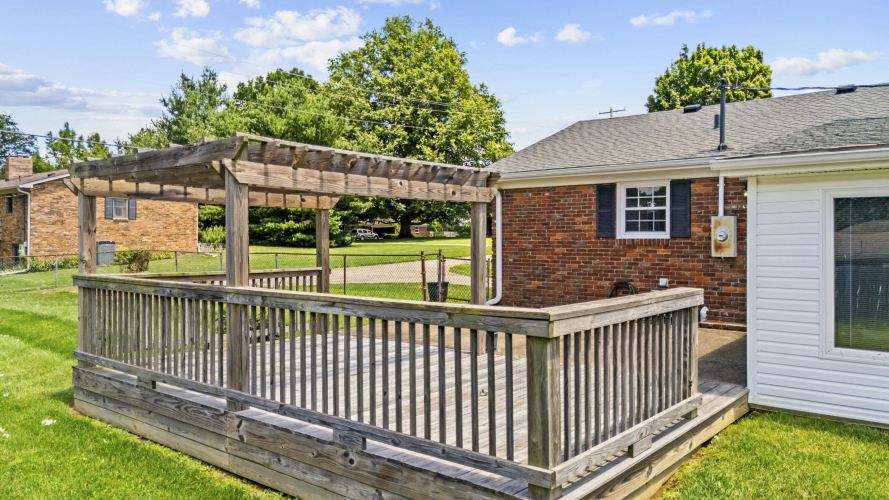 Listing Image 7