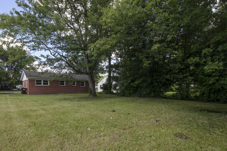 Listing Image 24