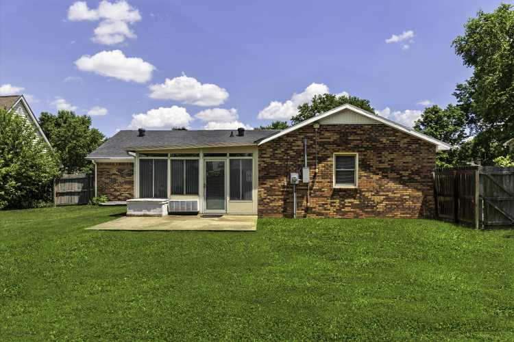 Listing Image 6