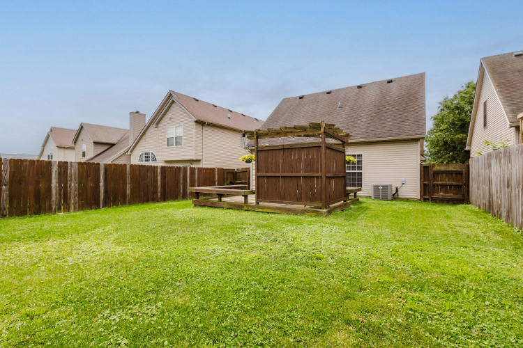 Listing Image 20