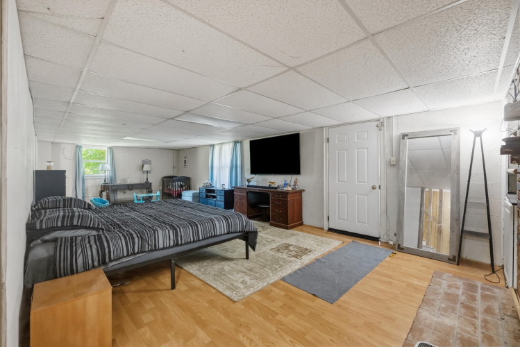 Listing Image 25