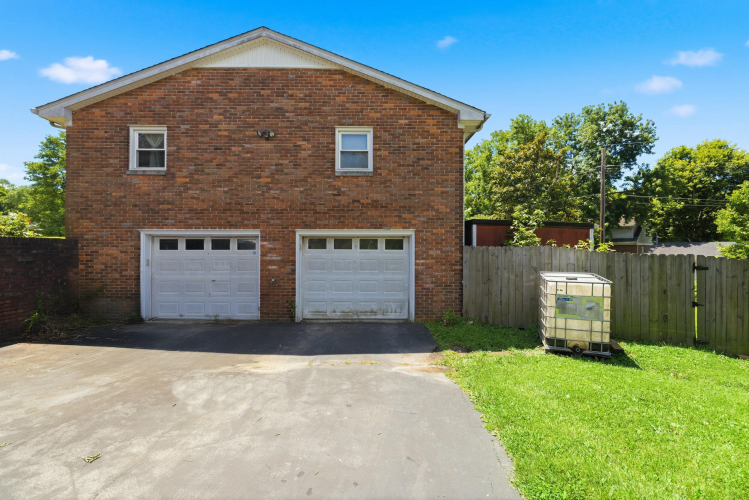 Listing Image 37