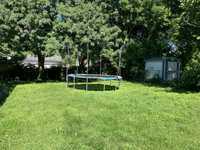 Listing Image 16