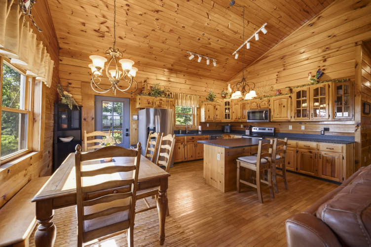Listing Image 14