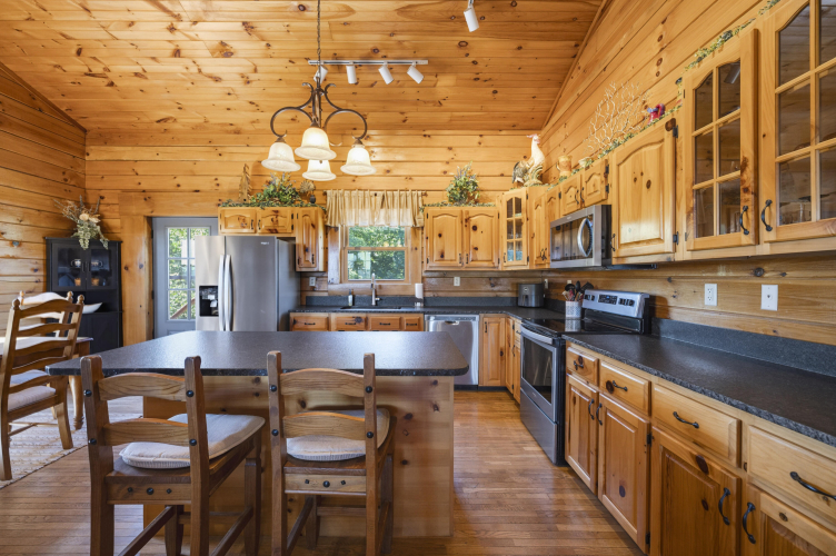 Listing Image 15