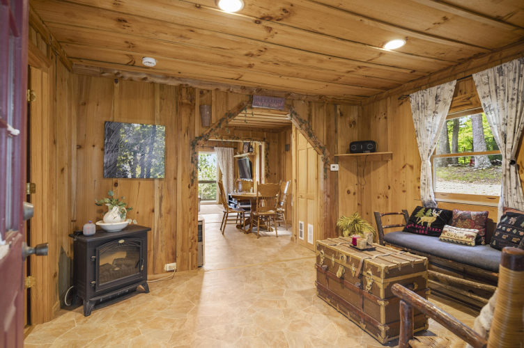 Listing Image 53
