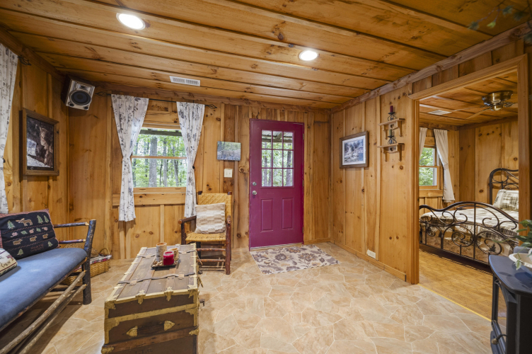 Listing Image 54