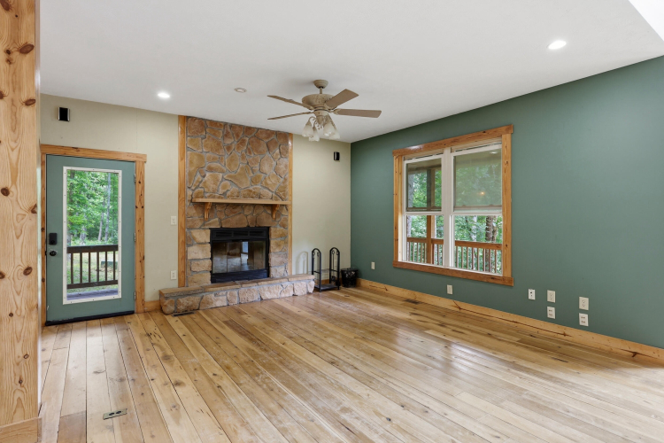 Listing Image 23