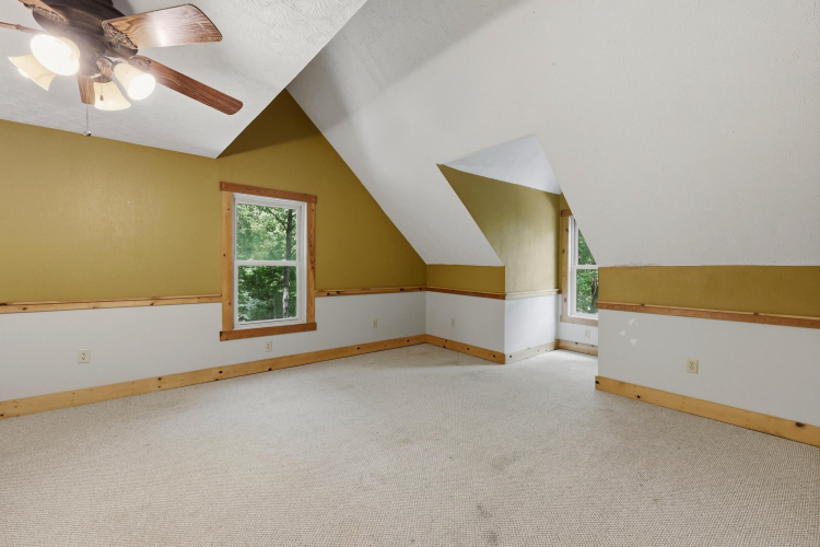 Listing Image 42