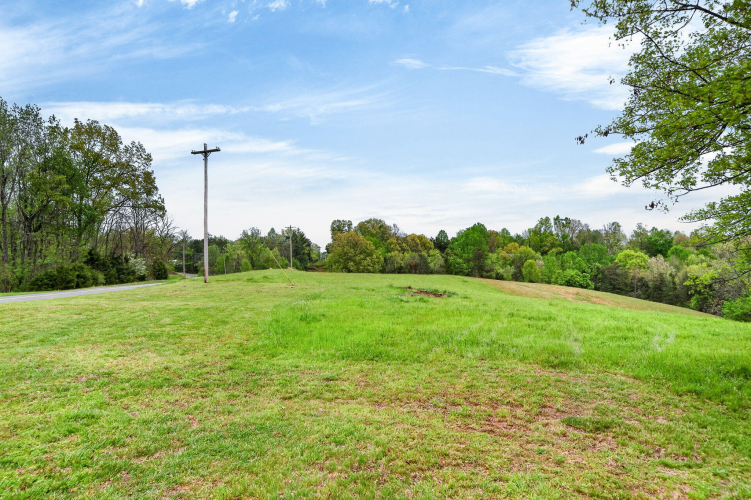 Listing Image 52