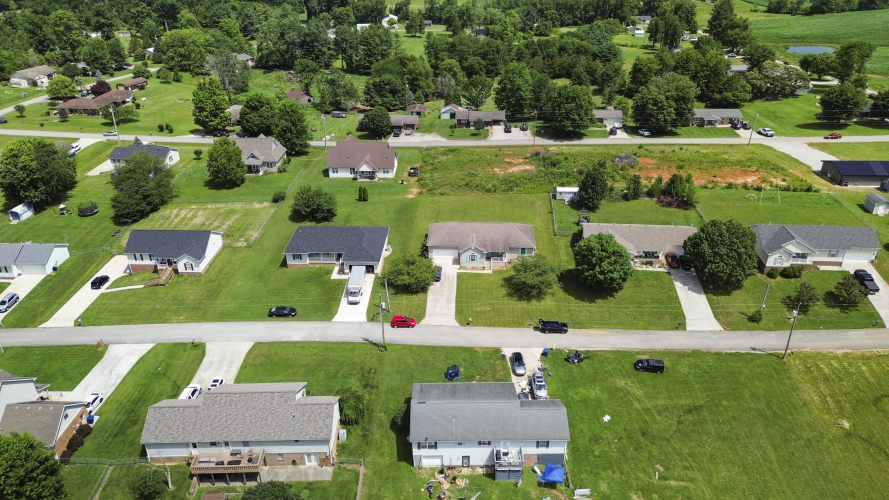 Listing Image 12