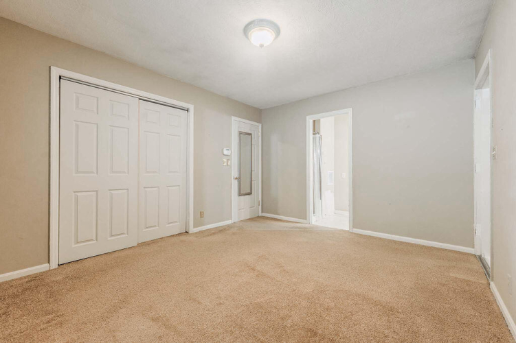 Listing Image 28