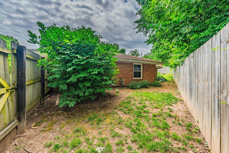 Listing Image 41