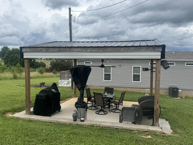 Listing Image 6