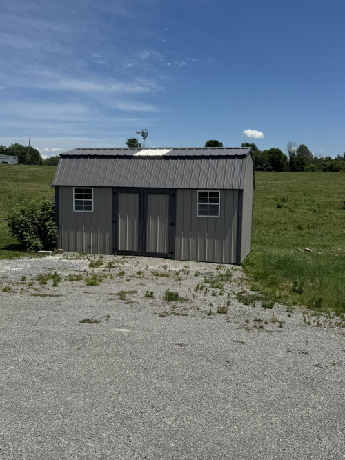 Listing Image 4