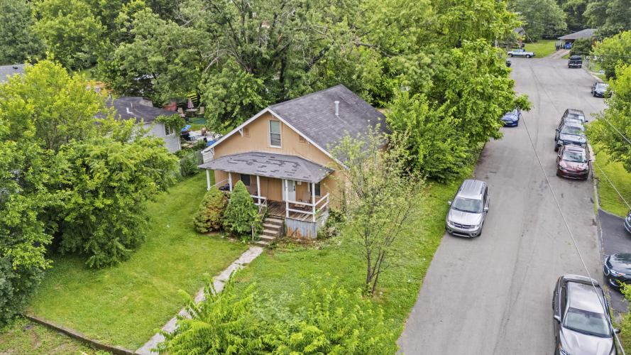 Listing Image 11