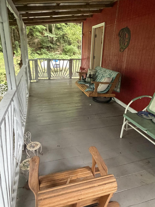 Listing Image 7
