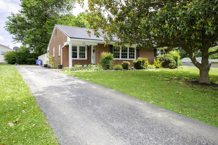 Listing Image 24