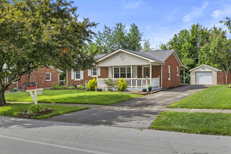 Listing Image 5