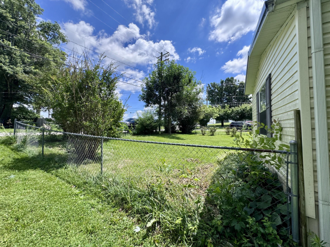Listing Image 43