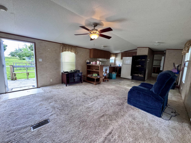 Listing Image 46