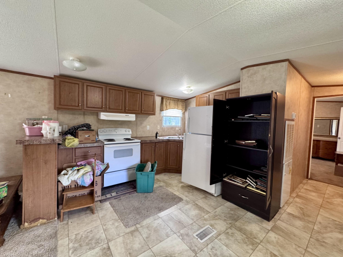 Listing Image 48