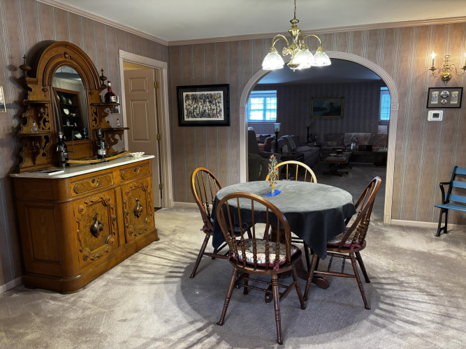 Listing Image 22